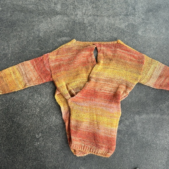 Cult Gaia molded wrap sweater - Picture 3 of 5